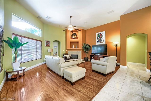 6831 Rose River Falls Street, Las Vegas, NV 89131