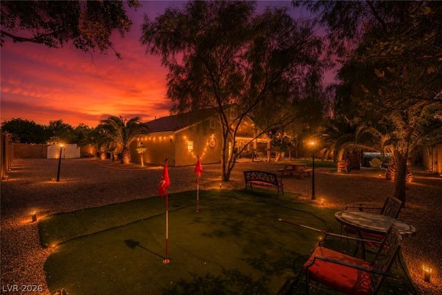 6831 Rose River Falls Street, Las Vegas, NV 89131