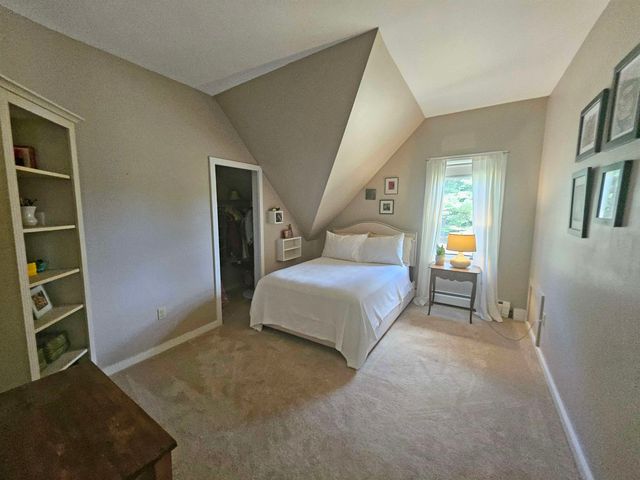 5 Hillwinds North, Brattleboro, VT 05301