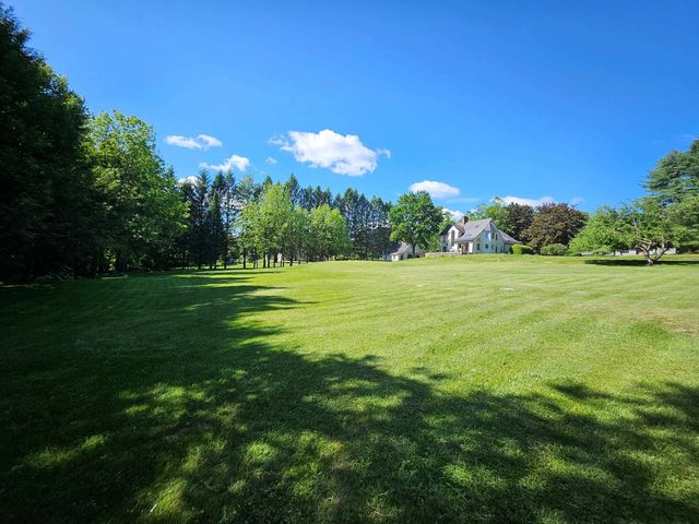 5 Hillwinds North, Brattleboro, VT 05301