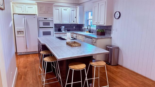1802 Potomac Drive C, Houston, TX 77057