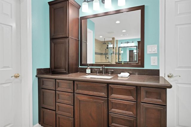 1802 Potomac Drive C, Houston, TX 77057