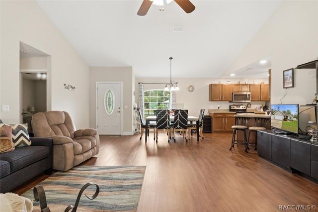 3022 E Rogers Street, Inverness, FL 34453