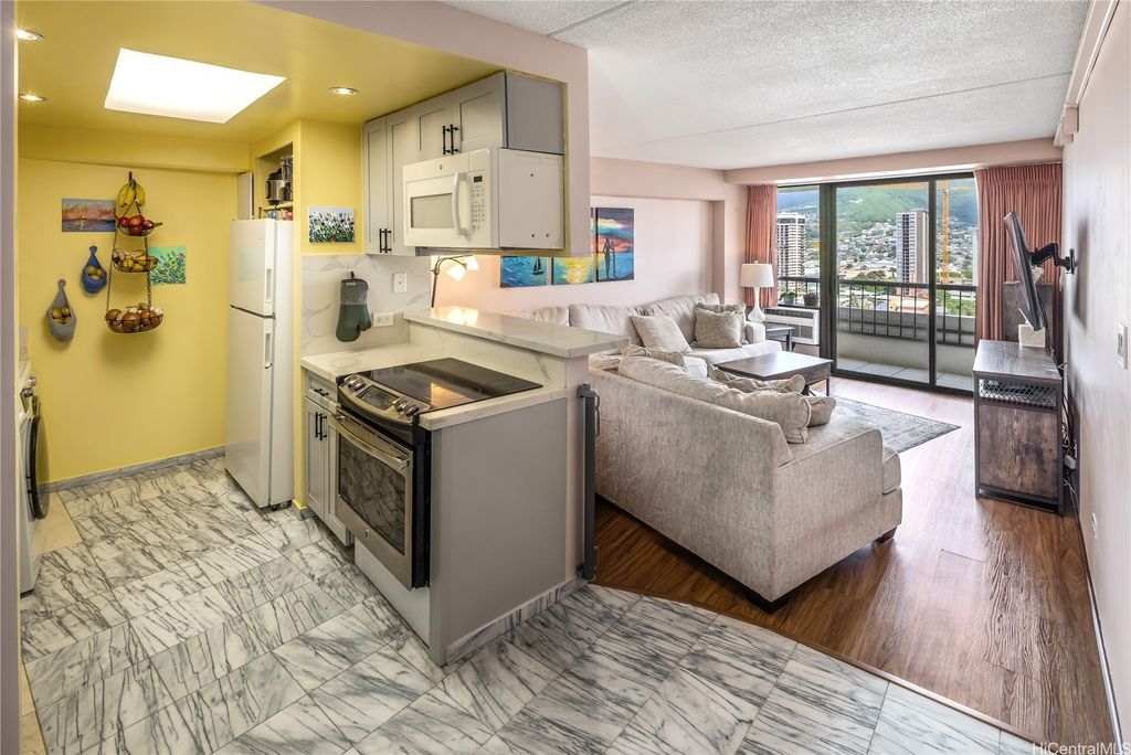 2333 Kapiolani Boulevard 1607, Honolulu, HI 96826