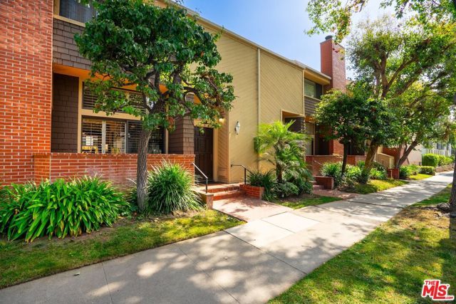 802 3rd Street B, Santa Monica, CA 90403