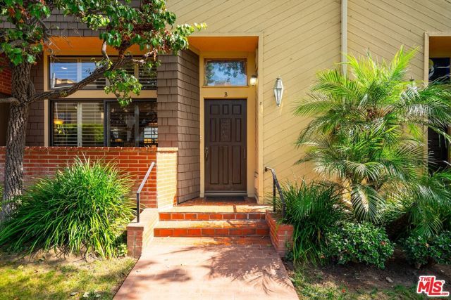 802 3rd Street B, Santa Monica, CA 90403