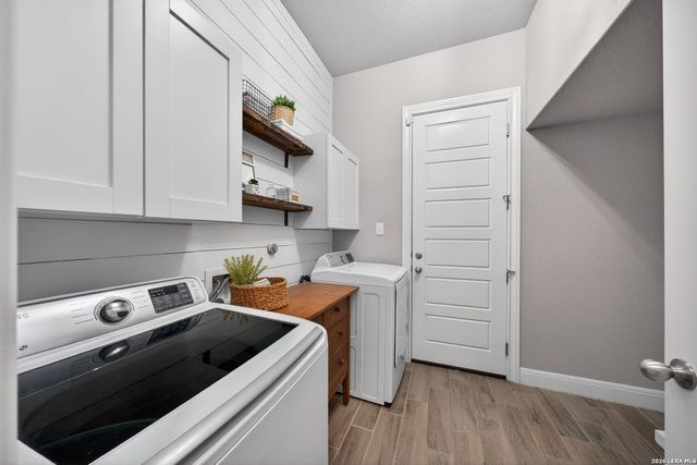 5819 Sweetwater Way, San Antonio, TX 78253