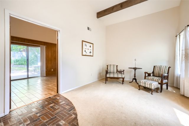 10615 Swallow Lane, Dallas, TX 75218