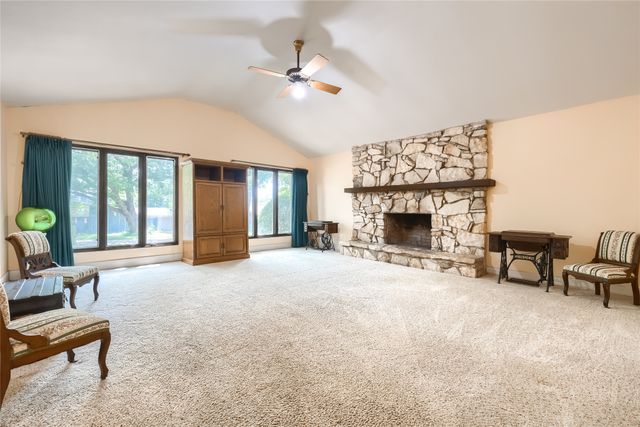 10615 Swallow Lane, Dallas, TX 75218