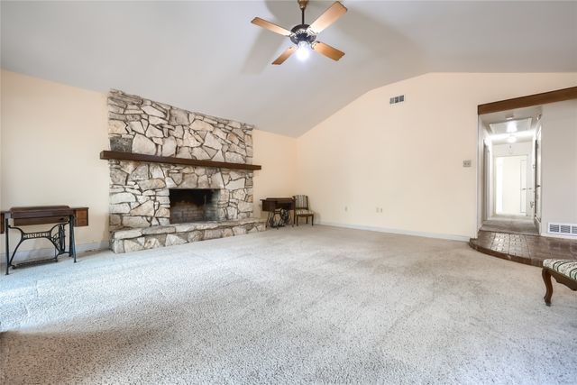 10615 Swallow Lane, Dallas, TX 75218