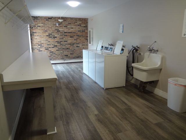 1931 PRAIRIE Square 329, Schaumburg, IL 60173