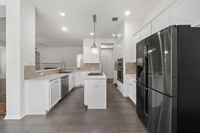 3506 Miraglen Drive, Pearland, TX 77584