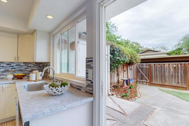 192 Oakbrook Circle, San Jose, CA 95139