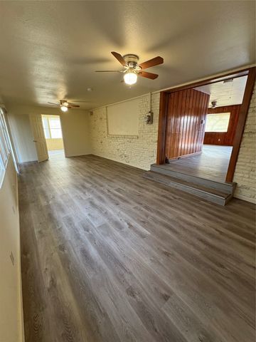 4108 Church Drive, Lake Worth, TX 76135