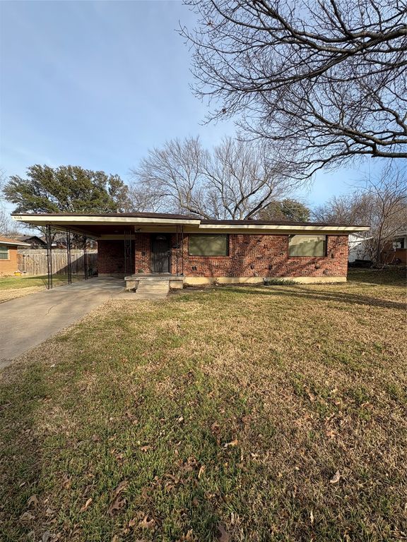 4108 Church Drive, Lake Worth, TX 76135