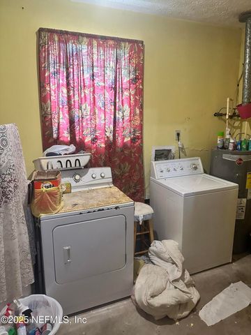 1410 LILA Avenue, Jacksonville, FL 32208