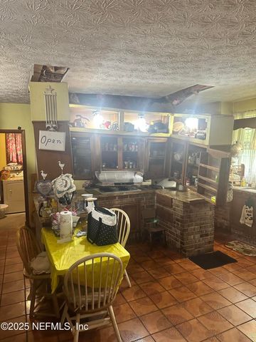 1410 LILA Avenue, Jacksonville, FL 32208