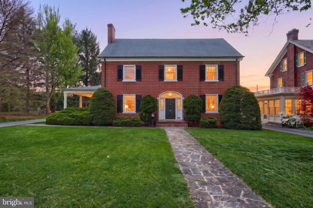 206 EICHELBERGER ST, Hanover, PA 17331
