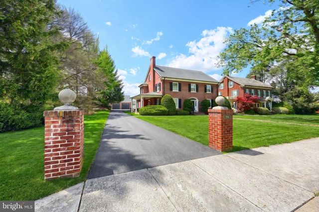206 EICHELBERGER ST, Hanover, PA 17331