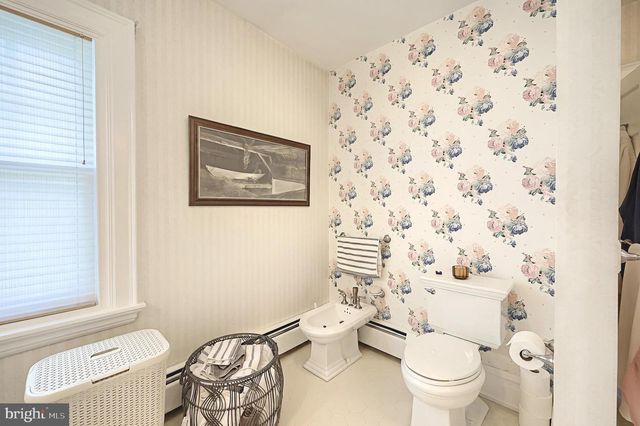 206 EICHELBERGER ST, Hanover, PA 17331