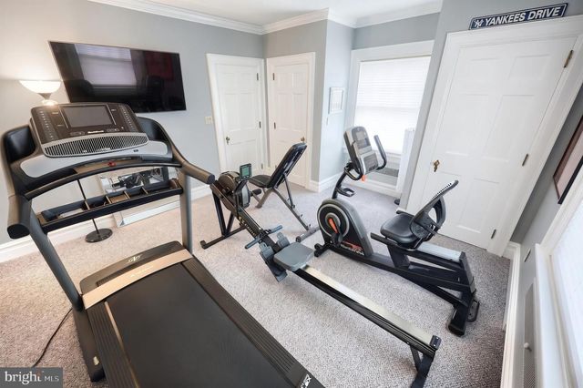 206 EICHELBERGER ST, Hanover, PA 17331