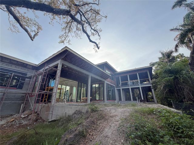 2100 MCCLELLAN PARKWAY, Sarasota, FL 34239