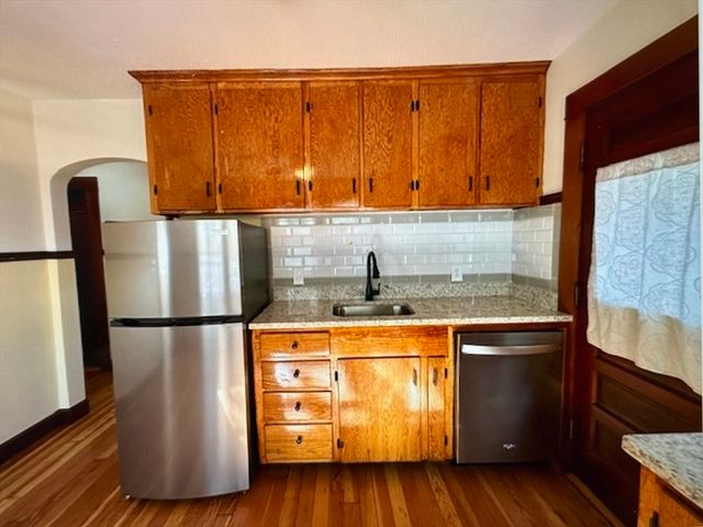 273-279 S Main St, Concord, NH 03301