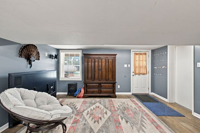 1214 Rainbow Cir, Westmoreland, TN 37186