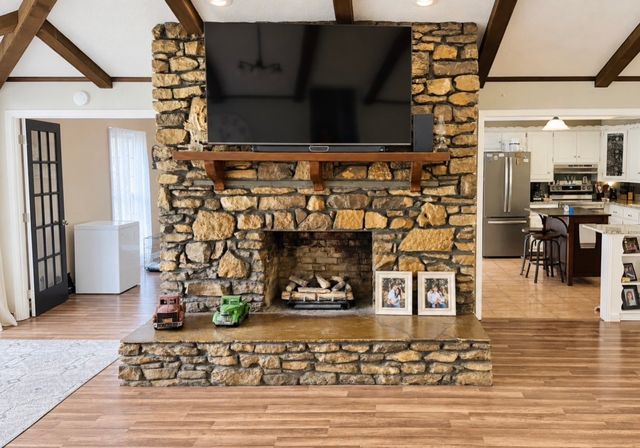 1214 Rainbow Cir, Westmoreland, TN 37186