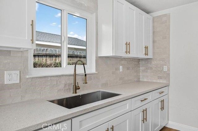 18222 10th, Bloomington, CA 92316