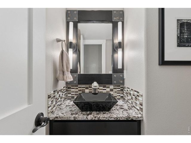 380 Blackstone Cir, Loveland, CO 80537