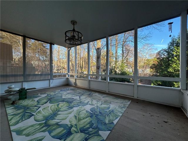 461 Berrypatch SE Lane, Marietta, GA 30067