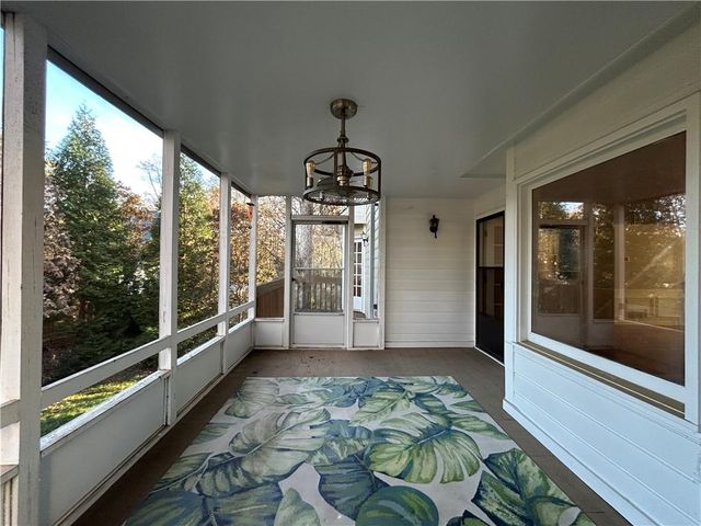 461 Berrypatch SE Lane, Marietta, GA 30067