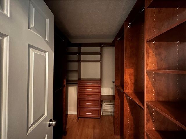 461 Berrypatch SE Lane, Marietta, GA 30067