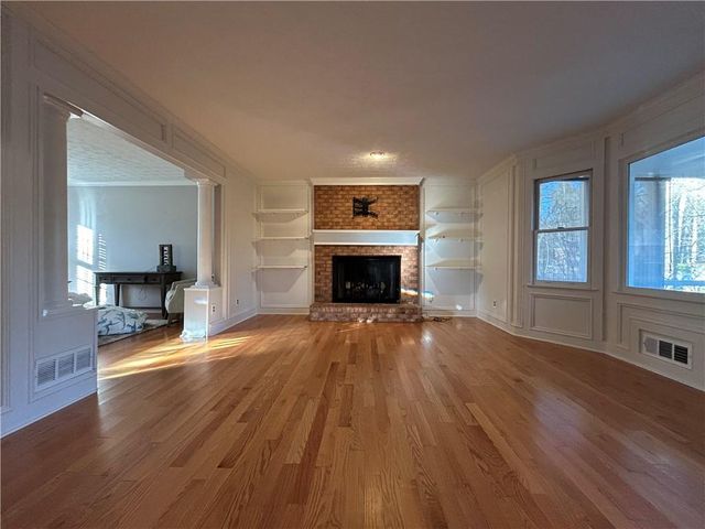 461 Berrypatch SE Lane, Marietta, GA 30067