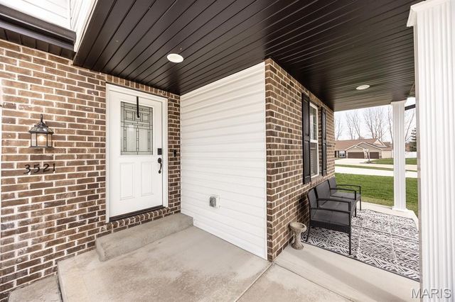 3521 Chippewa Drive, Belleville, IL 62221