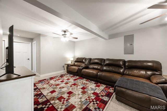 3521 Chippewa Drive, Belleville, IL 62221