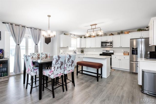 3521 Chippewa Drive, Belleville, IL 62221