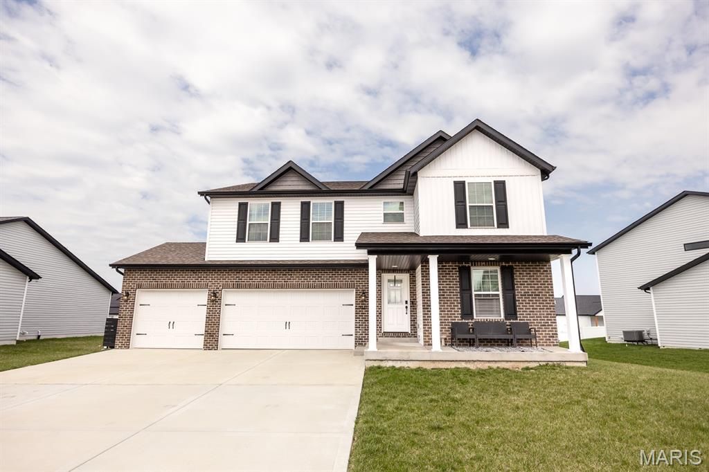 3521 Chippewa Drive, Belleville, IL 62221
