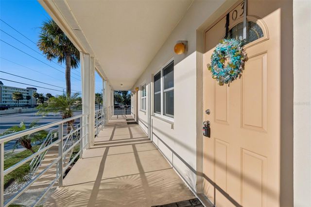 4565 DUHME ROAD 203, St Petersburg, FL 33708