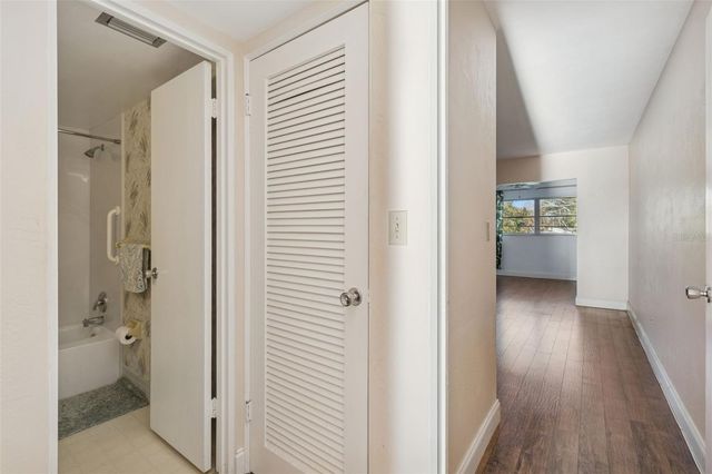 4565 DUHME ROAD 203, St Petersburg, FL 33708