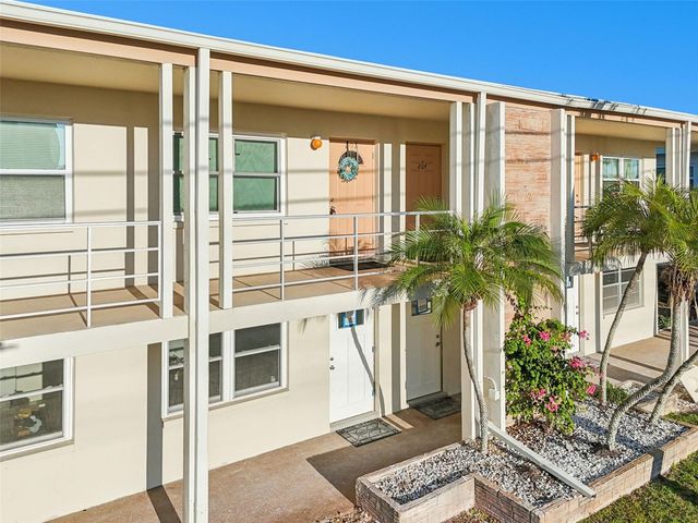 4565 DUHME ROAD 203, St Petersburg, FL 33708