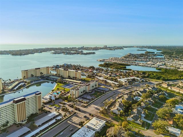 4565 DUHME ROAD 203, St Petersburg, FL 33708