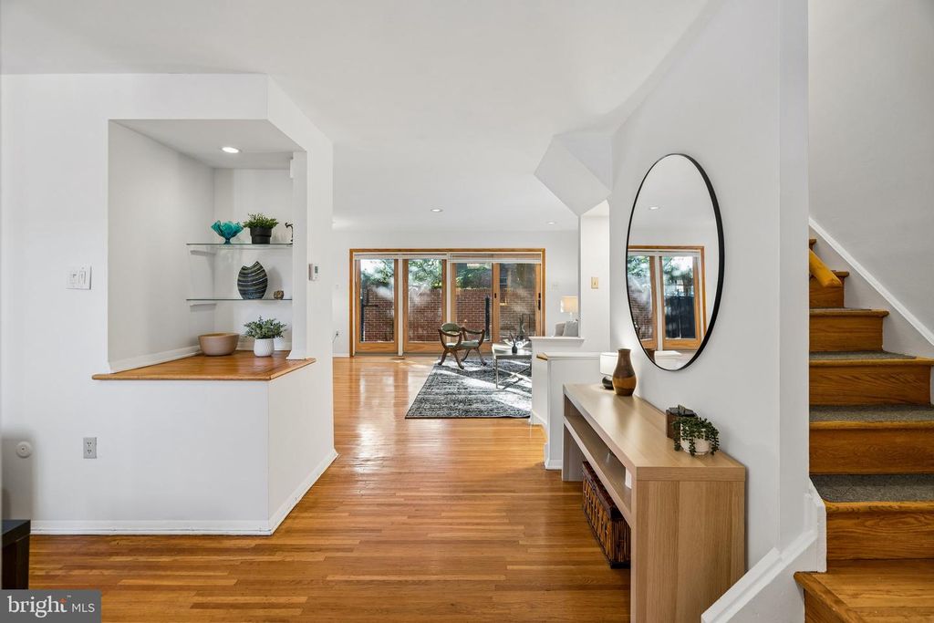 416 S PERTH ST, PHILADELPHIA, PA 19147 — photo 5