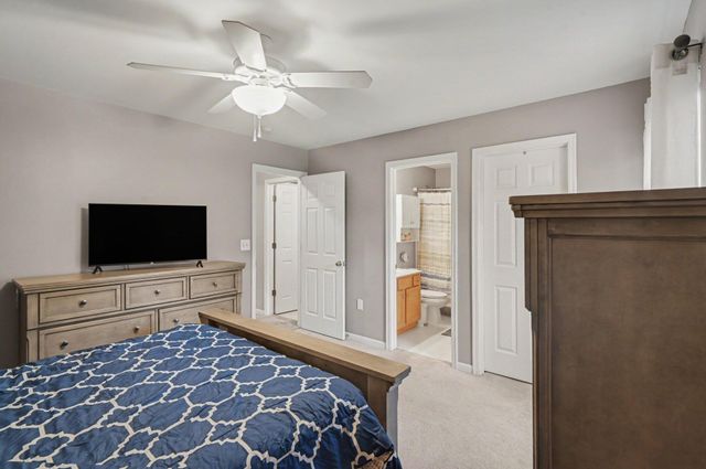 7513 Roxbury, Florence, KY 41042