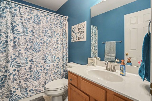 7513 Roxbury, Florence, KY 41042