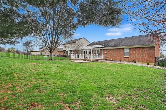 7513 Roxbury, Florence, KY 41042