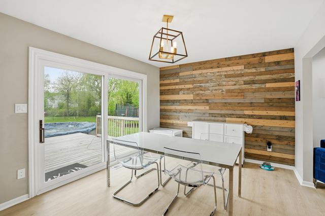 12025 Heron Lake Road, St. John, IN 46373