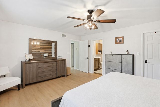 12025 Heron Lake Road, St. John, IN 46373