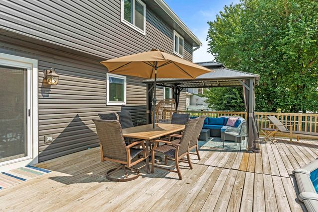 12025 Heron Lake Road, St. John, IN 46373